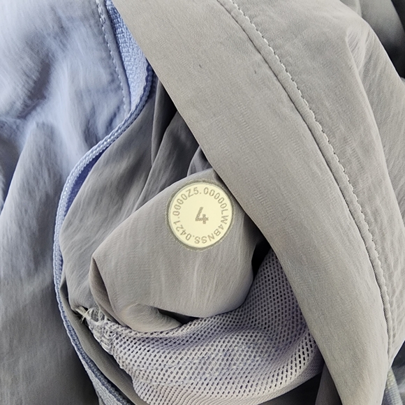 Lululemon Evergreen Anorak Size 4 - Picture 4 of 5